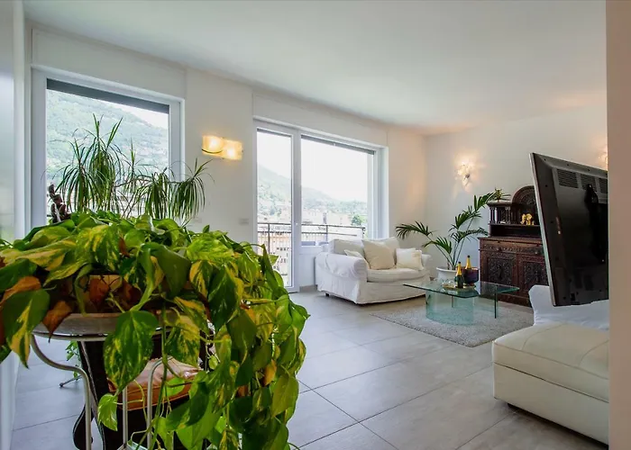 Apartment Victoria Como